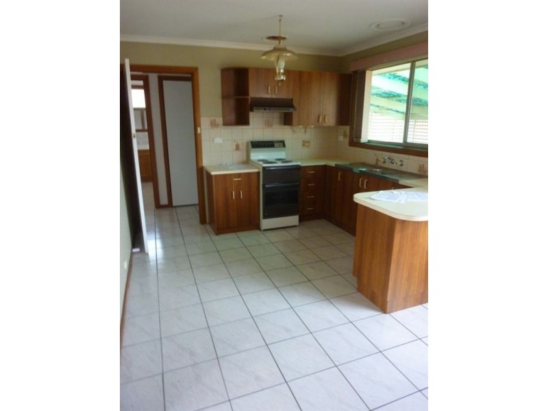 21 Atami Crescent, Corio VIC 3214