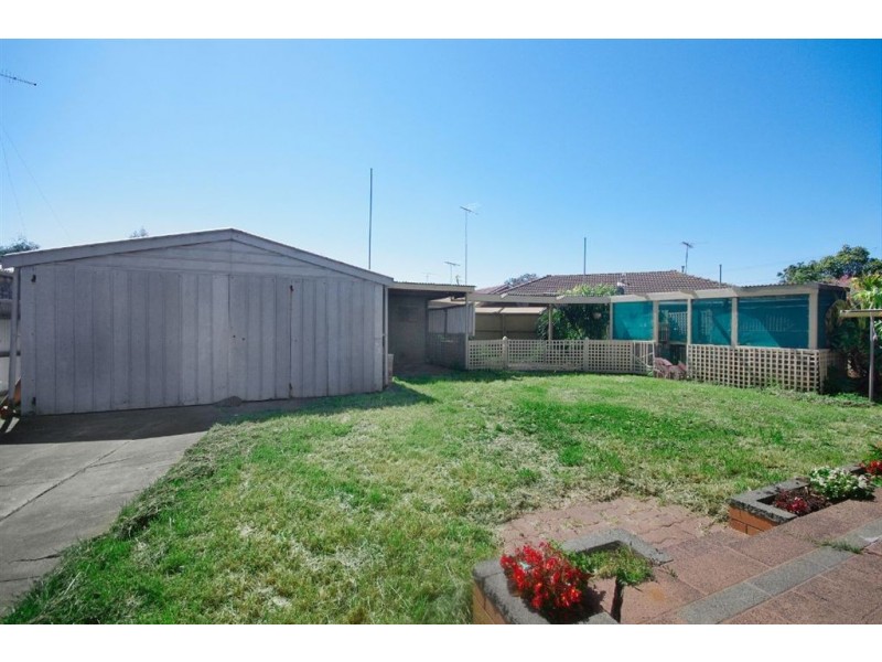 6 Aster Street, Norlane VIC 3214