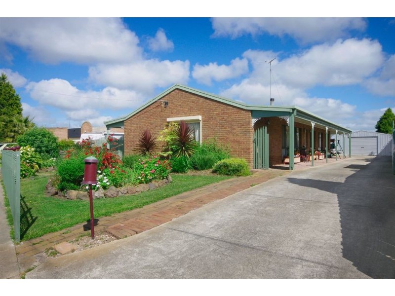 20 Orbit Drive, Whittington VIC 3219