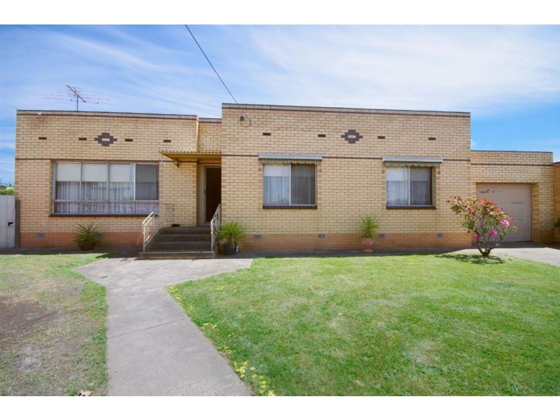 3 Alvena Court, Bell Park VIC 3215