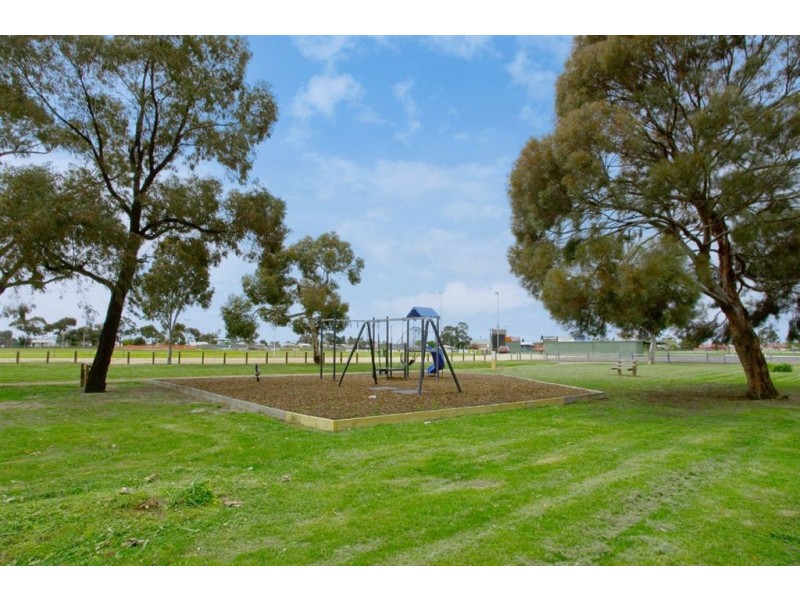 25 Gerbera Avenue, Norlane VIC 3214