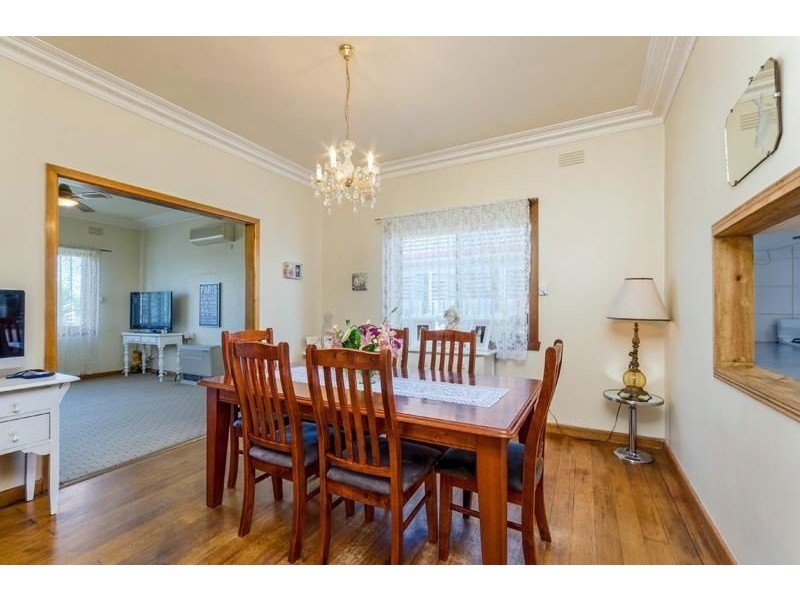 16 Willana Avenue, Hamlyn Heights VIC 3215