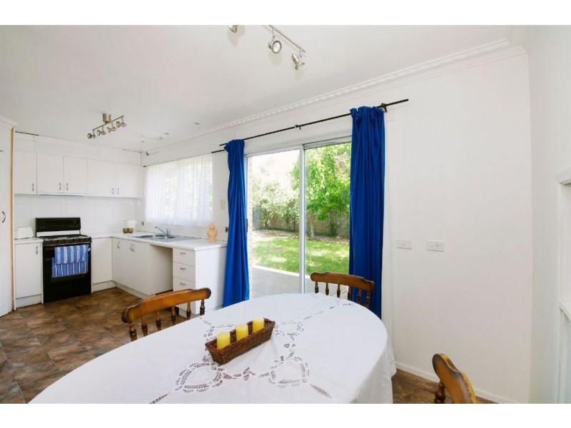 3 Anakie Road, Hamlyn Heights VIC 3215