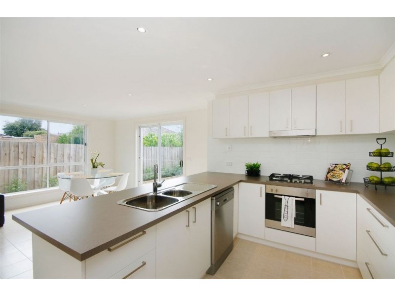 2/30 Willana Avenue, Hamlyn Heights VIC 3215