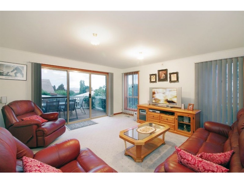 28 Darcy Crescent, Bell Post Hill VIC 3215