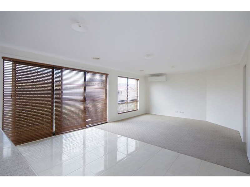 8 Hibbertia Court, Corio VIC 3214