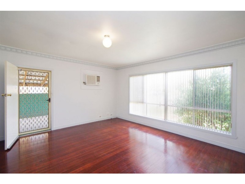 26 Donnybrook Road, Norlane VIC 3214