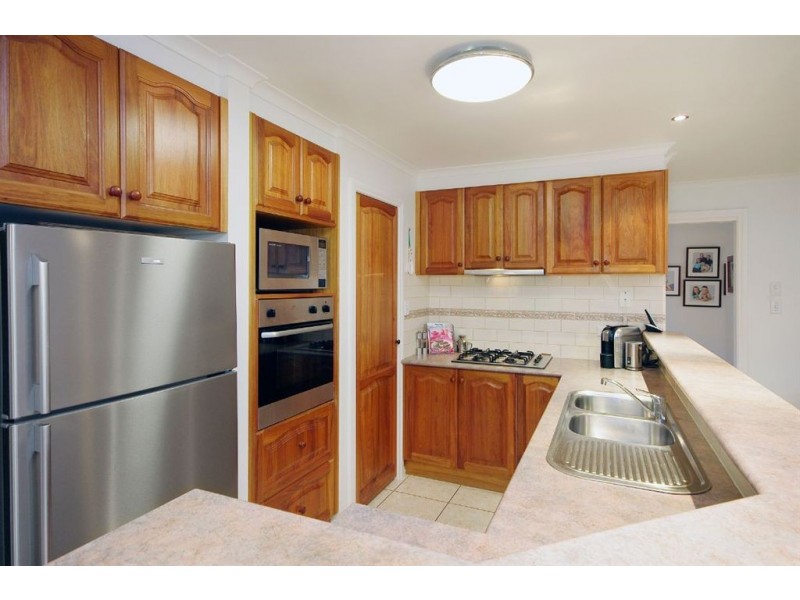 14 Fieldman Court, Corio VIC 3214