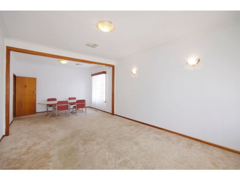 220 Thompson Road, North Geelong VIC 3215