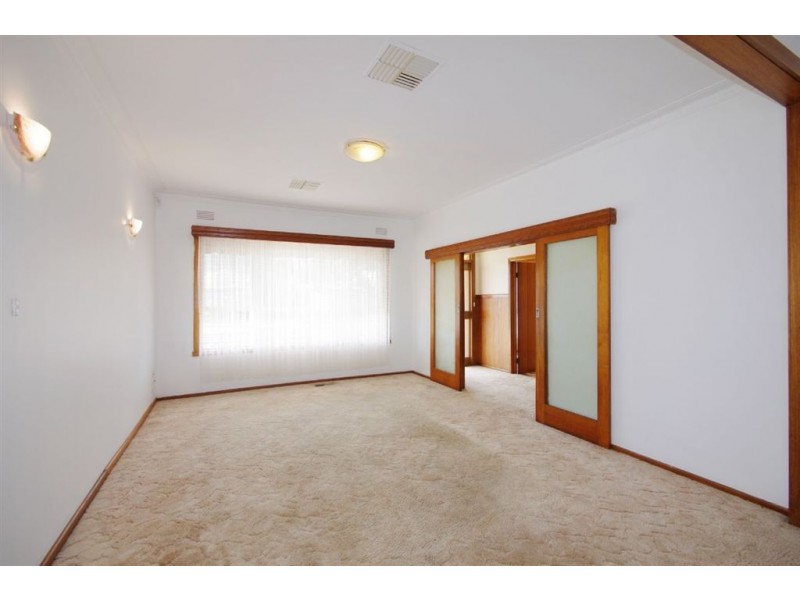 220 Thompson Road, North Geelong VIC 3215