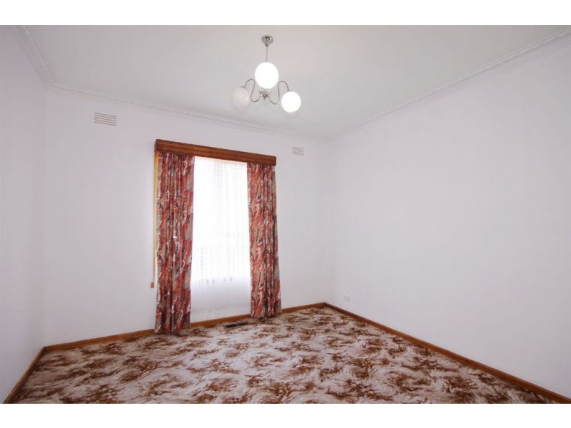 220 Thompson Road, North Geelong VIC 3215