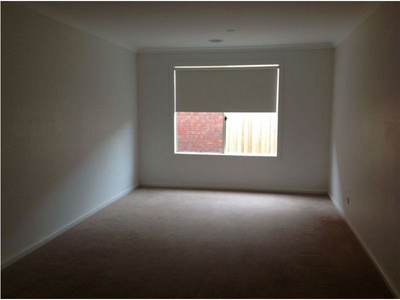 17 Canopus Crescent, Lara VIC 3212