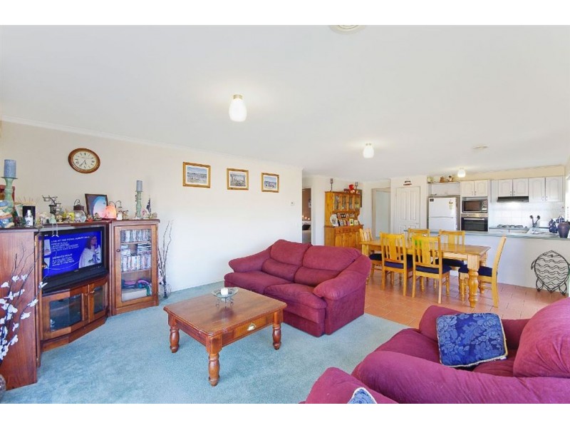 7 Woodvale Court, Bell Park VIC 3215