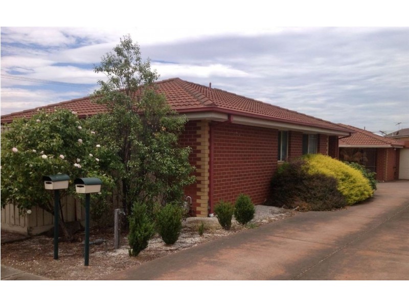 1/1 Narebar Street, Bell Park VIC 3215