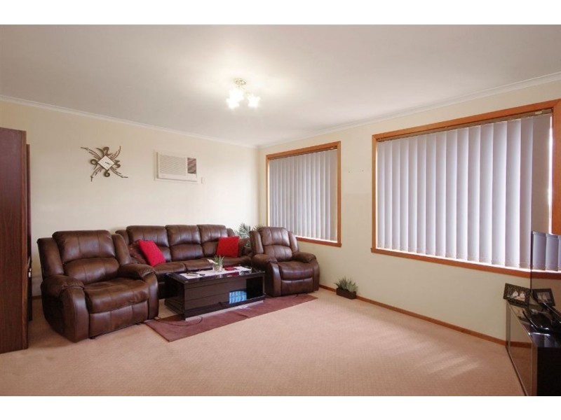 1/8 Holdsworth Court, Norlane VIC 3214