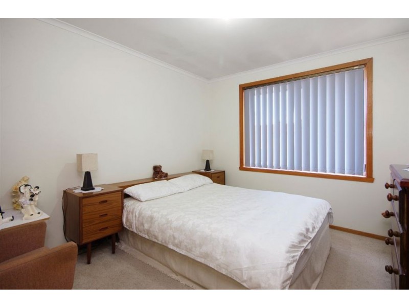 1/8 Holdsworth Court, Norlane VIC 3214