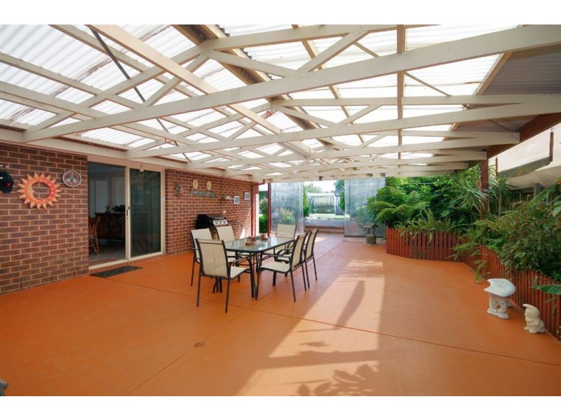 12 O’Dwyer Court, Lovely Banks VIC 3221