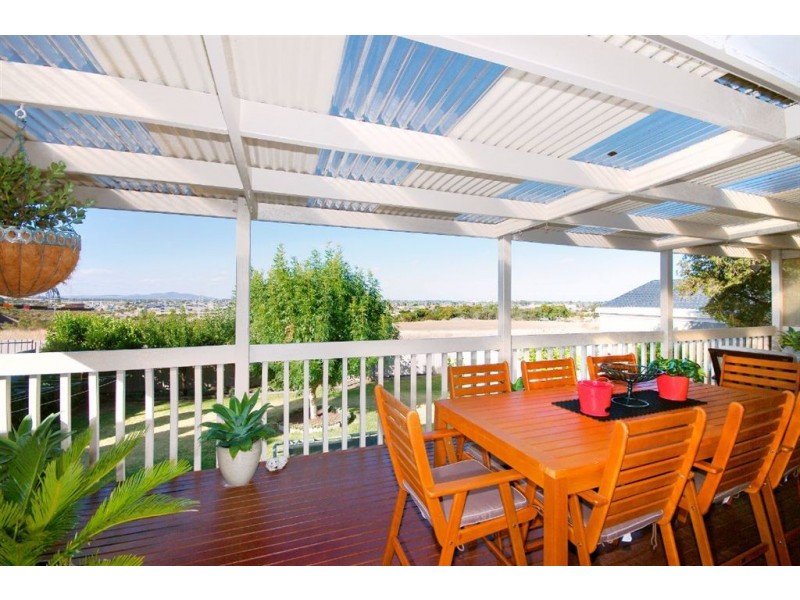 61 Leila Crescent, Bell Post Hill VIC 3215