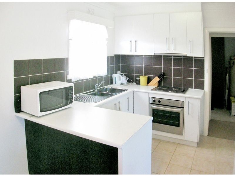 10 Rodbrough Crescent, Corio VIC 3214