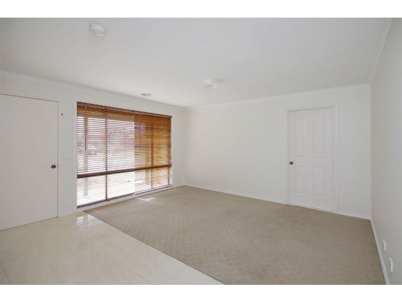 8 Hibbertia Court, Corio VIC 3214