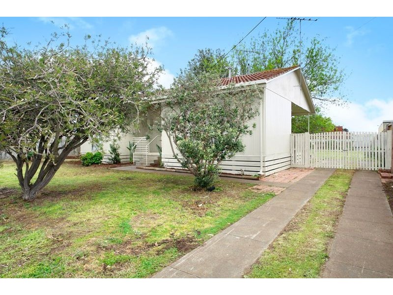 53 Glenelg Avenue, Corio VIC 3214