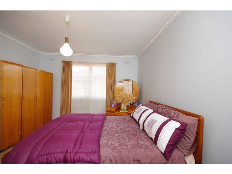 9 Giddings Street, North Geelong VIC 3215