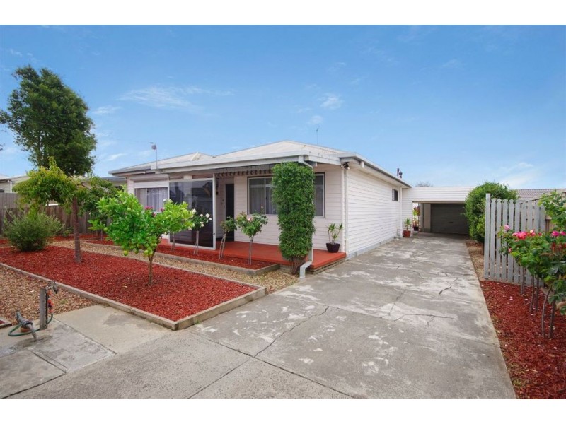 140 Thompson Road, North Geelong VIC 3215