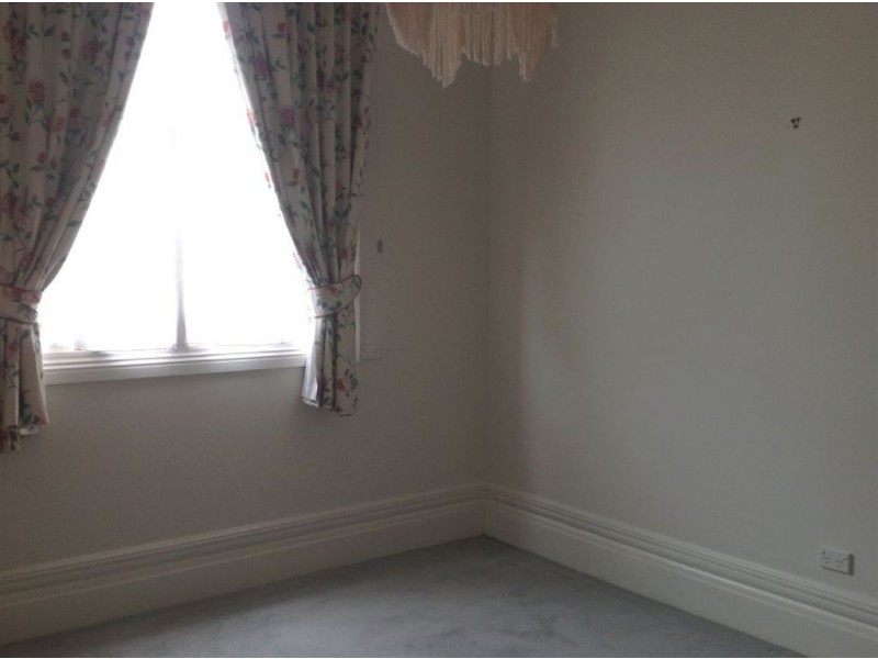 4 Glenleith Avenue, Drumcondra VIC 3215