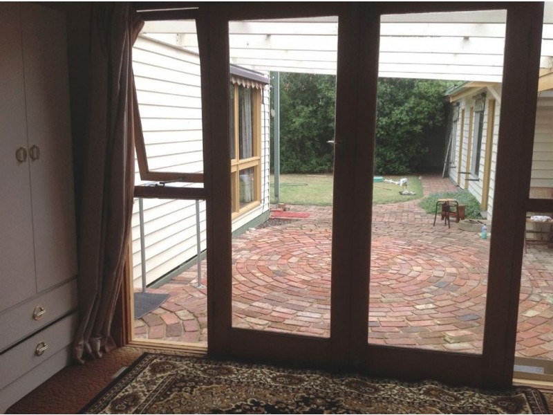 4 Glenleith Avenue, Drumcondra VIC 3215