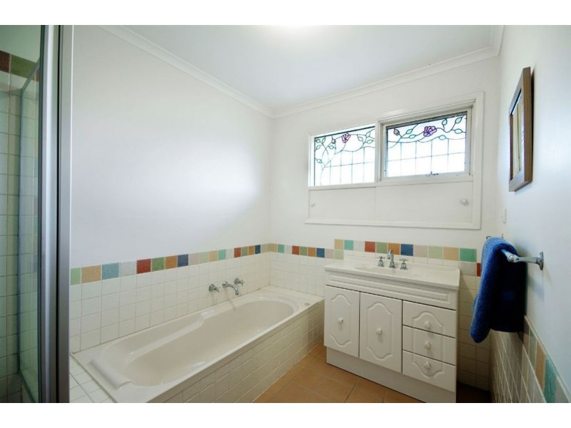 50 Rollins Road, Bell Post Hill VIC 3215