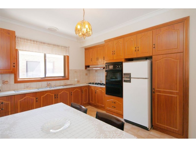 24 Walsgott Street, North Geelong VIC 3215