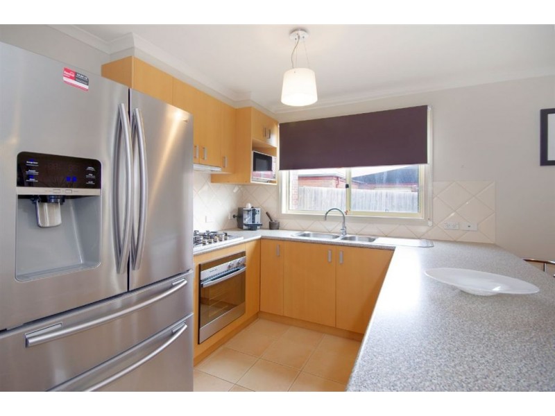 20 Malinda Crescent, Bell Park VIC 3215