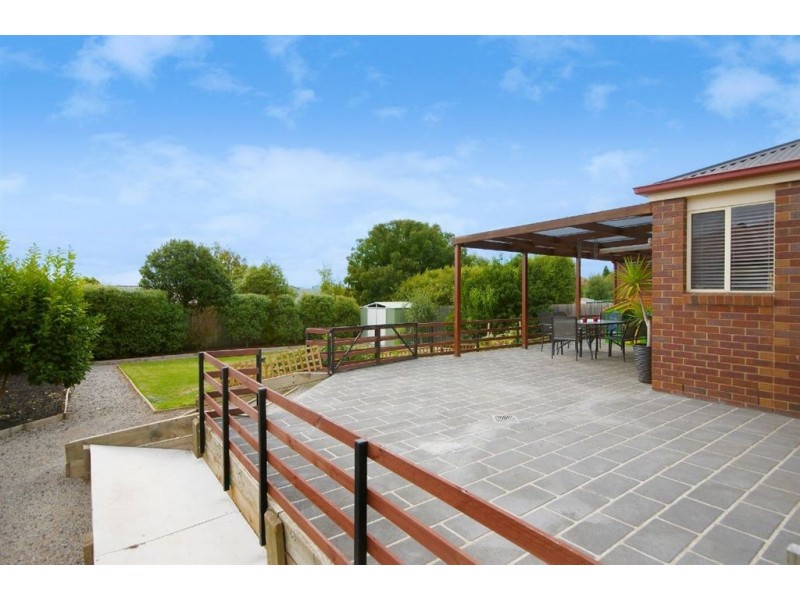 20 Malinda Crescent, Bell Park VIC 3215