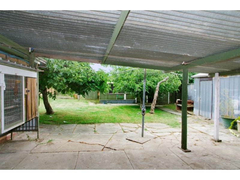 42 Malcolm Street, Bell Park VIC 3215