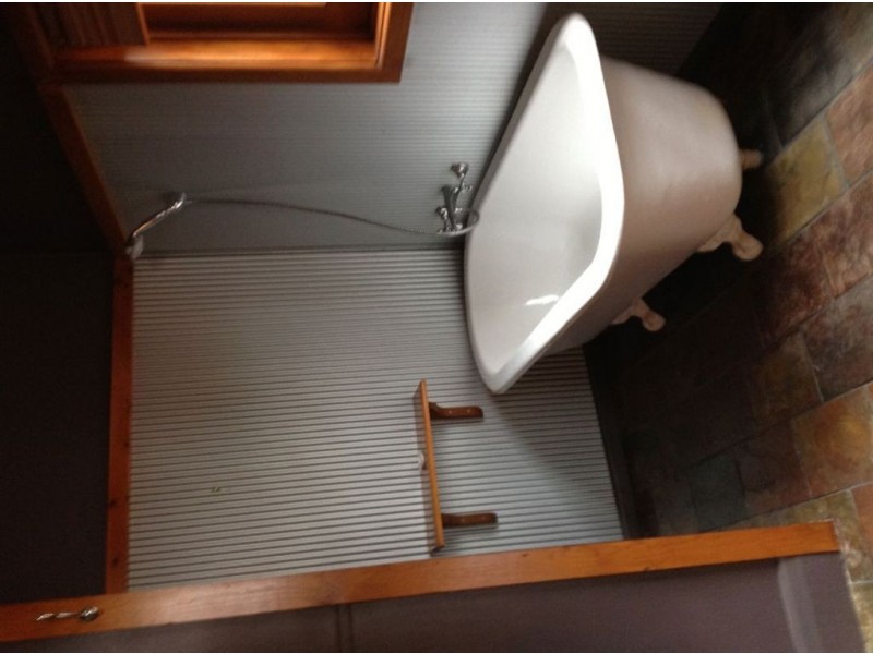 1 Victoria Street, North Geelong VIC 3215