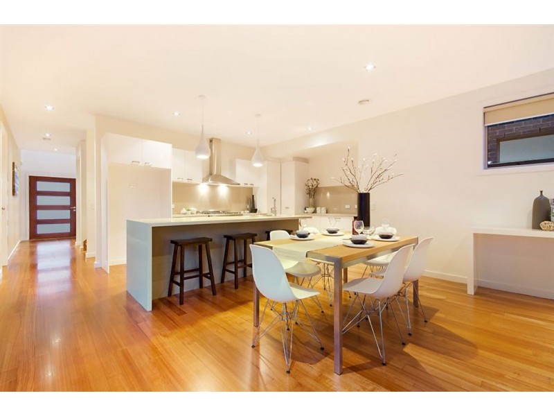 4 Allen Street, Newtown VIC 3220