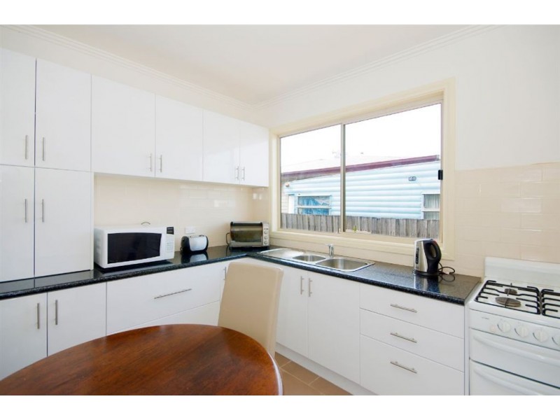 37 Wendover Avenue, Norlane VIC 3214