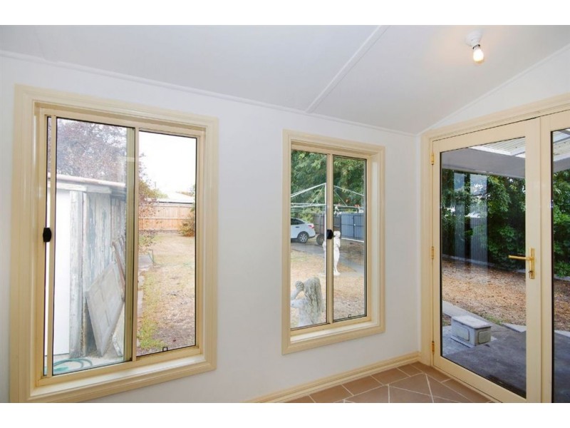 37 Wendover Avenue, Norlane VIC 3214