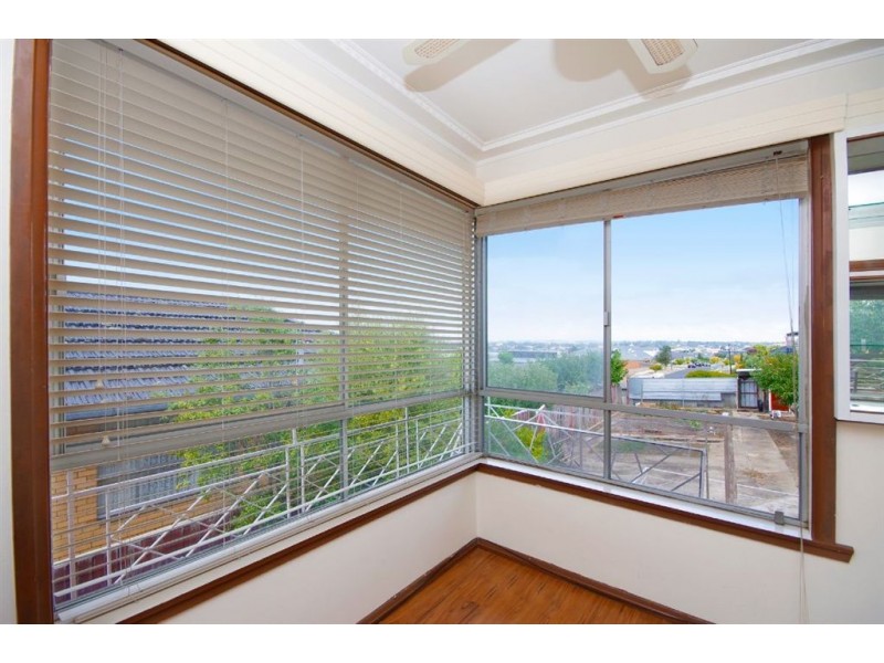 3 Neil Street, Bell Post Hill VIC 3215