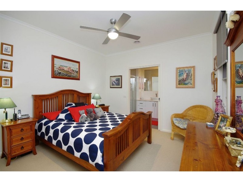 1/40 Elsie Street, Bell Park VIC 3215