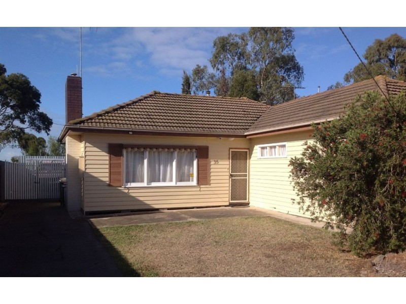 35 Vistula Avenue, Bell Park VIC 3215