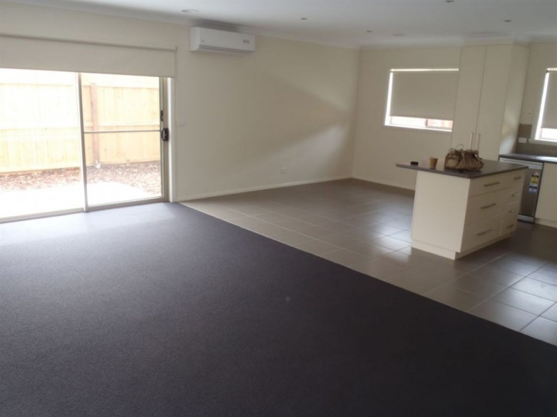 1/5 McClelland Street, Bell Park VIC 3215