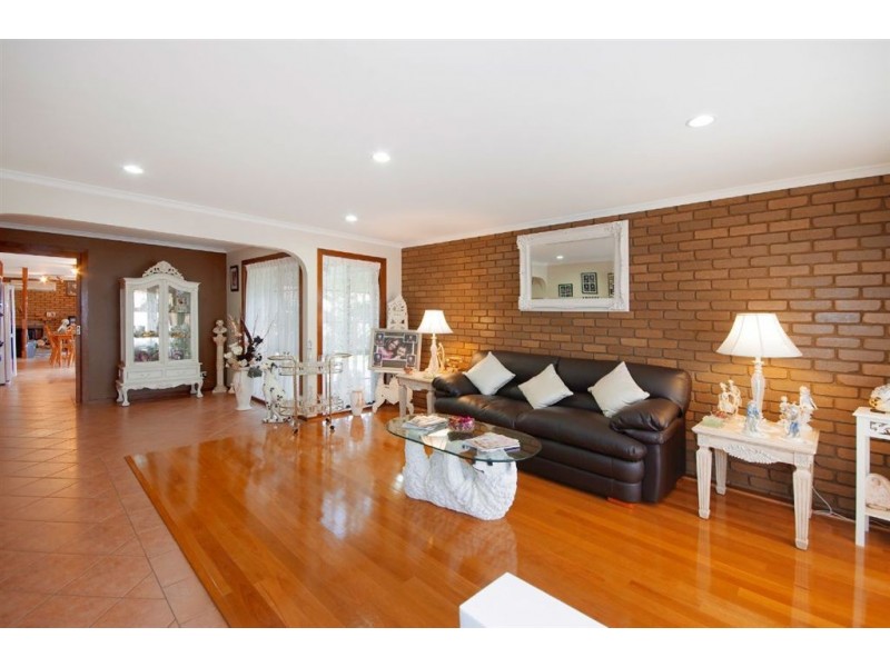 4 Charlton Road, Corio VIC 3214