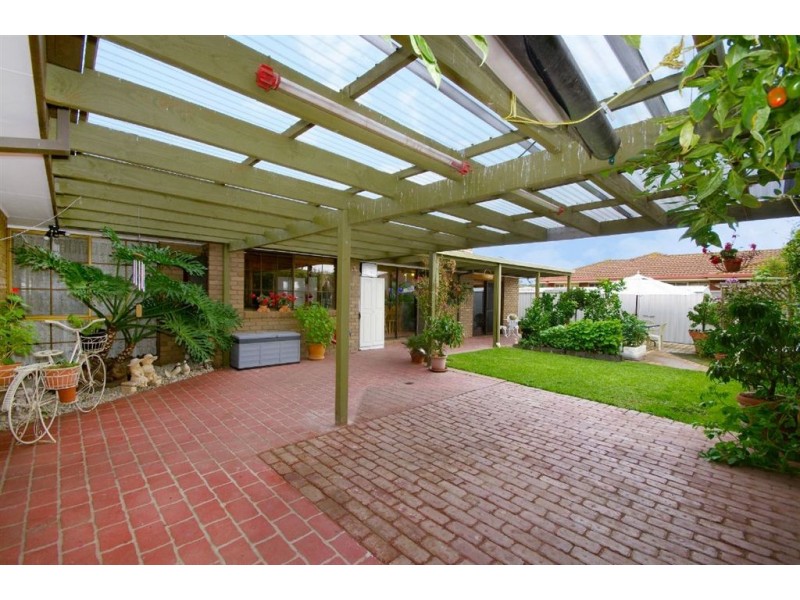 4 Charlton Road, Corio VIC 3214