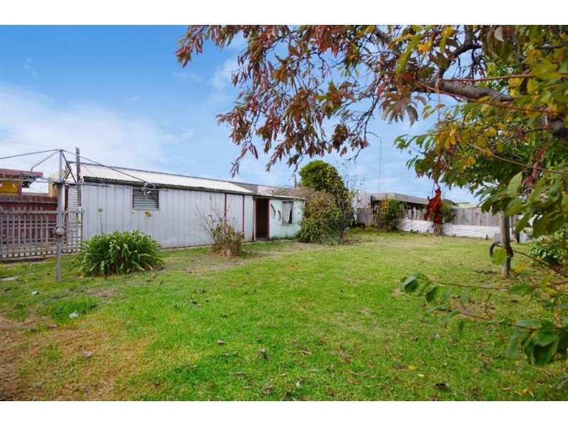 230 Thompson Road, North Geelong VIC 3215