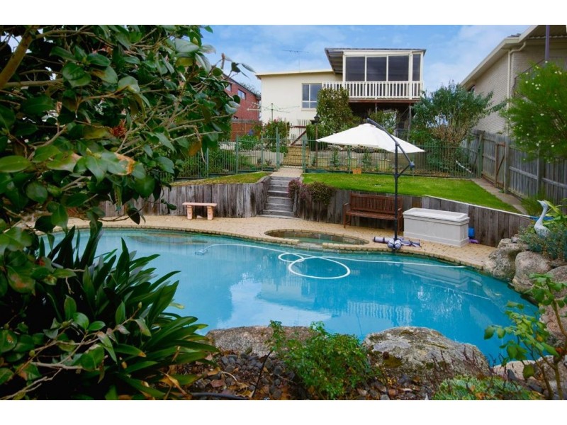 72 Newton Avenue, Bell Post Hill VIC 3215