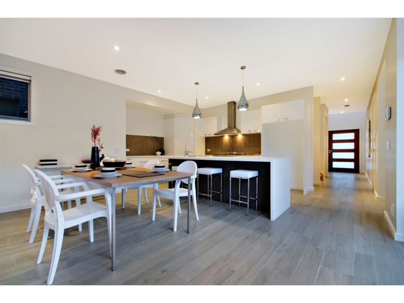 6 Allen Street, Newtown VIC 3220