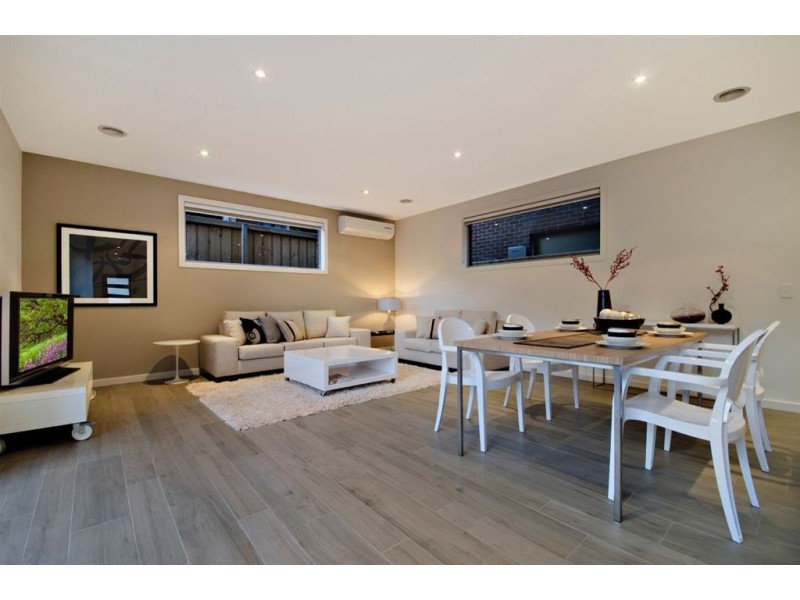 6 Allen Street, Newtown VIC 3220