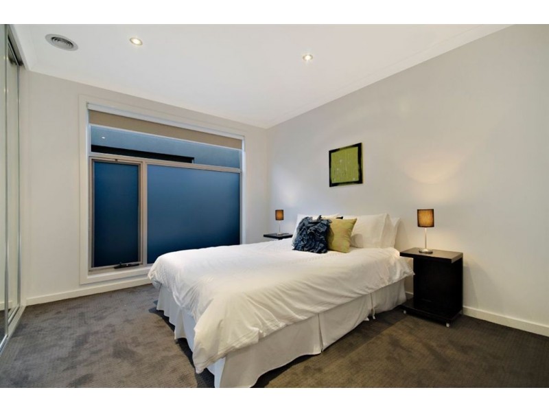 6 Allen Street, Newtown VIC 3220