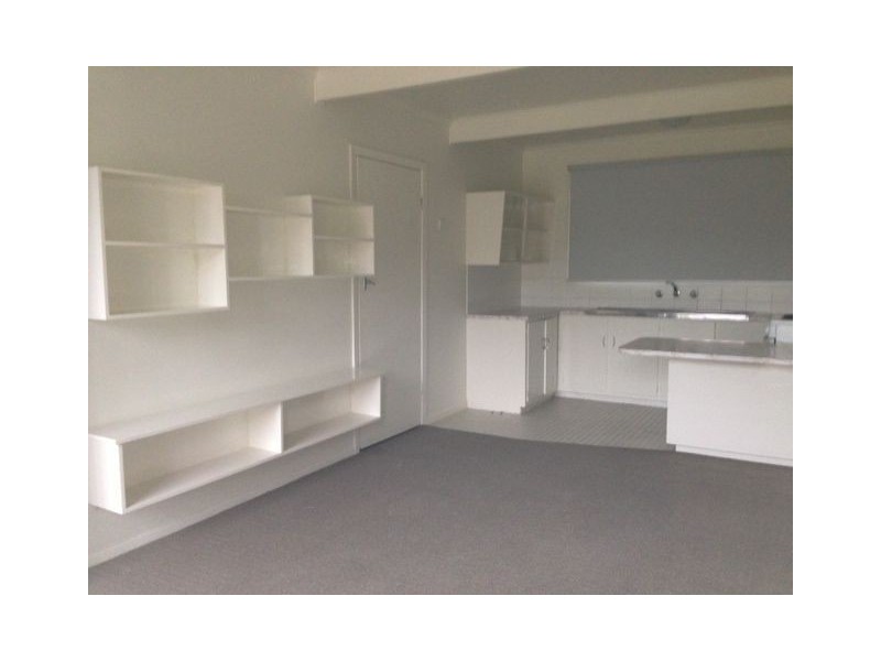 2/7-9 Lincoln Street, Corio VIC 3214